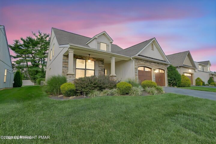 Property Photo:  3551 Daylily Drive  PA 18049 
