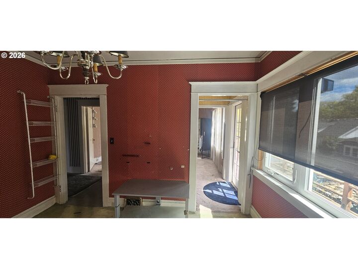 Property Photo:  4114 NE Glisan St  OR 97232 