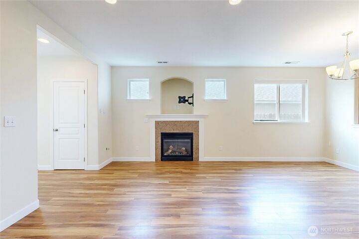 Property Photo:  1212 SW  Carver Street  WA 99324 