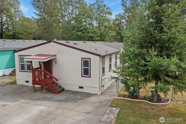 Property Photo:  700 N Reed Street 30  WA 98284 