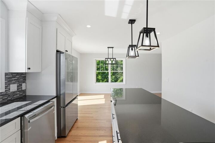 Property Photo:  7 Teresa Ann Crossing 7  RI 02893 