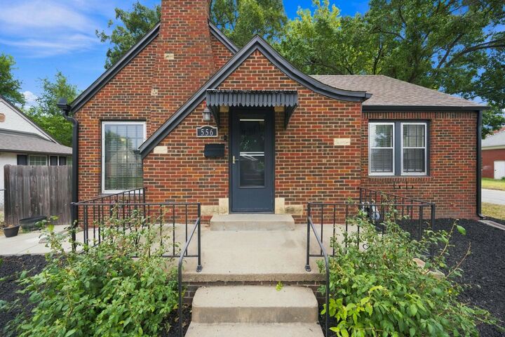 Photo de la propriété:  556 S Poplar Street  KS 67211 