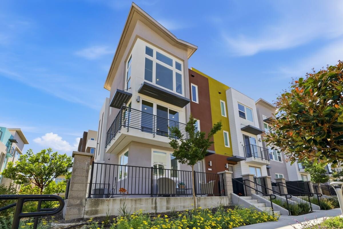 Property Photo: 2976 San Jose Vineyard Place 1 CA 95136