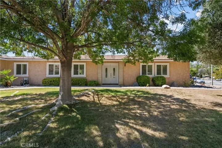 Property Photo:  42827 Kilham Avenue  CA 93534 
