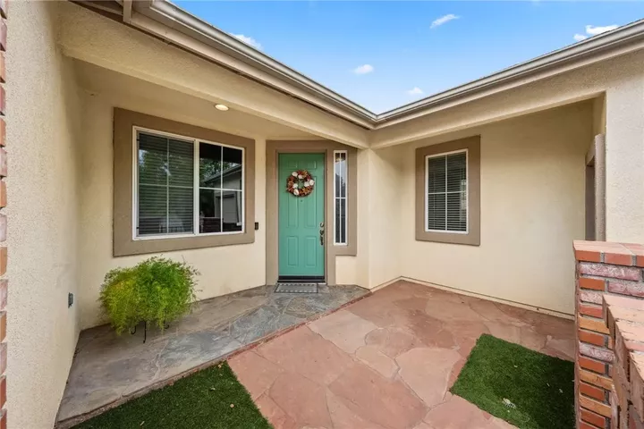 Property Photo:  28712 Lantern Park Lane  CA 92584 