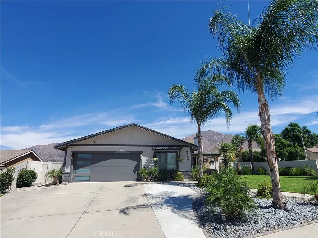 Property Photo:  28498 Sycamore  CA 92346 