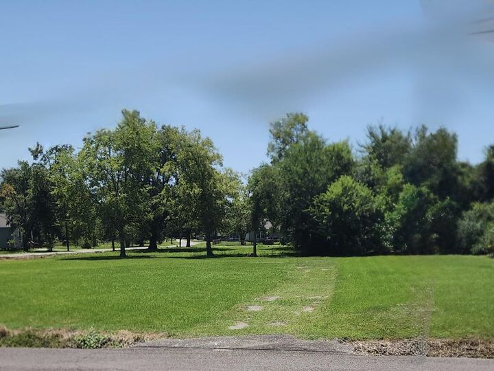 Property Photo:  1605 Leight St.  TX 77703 