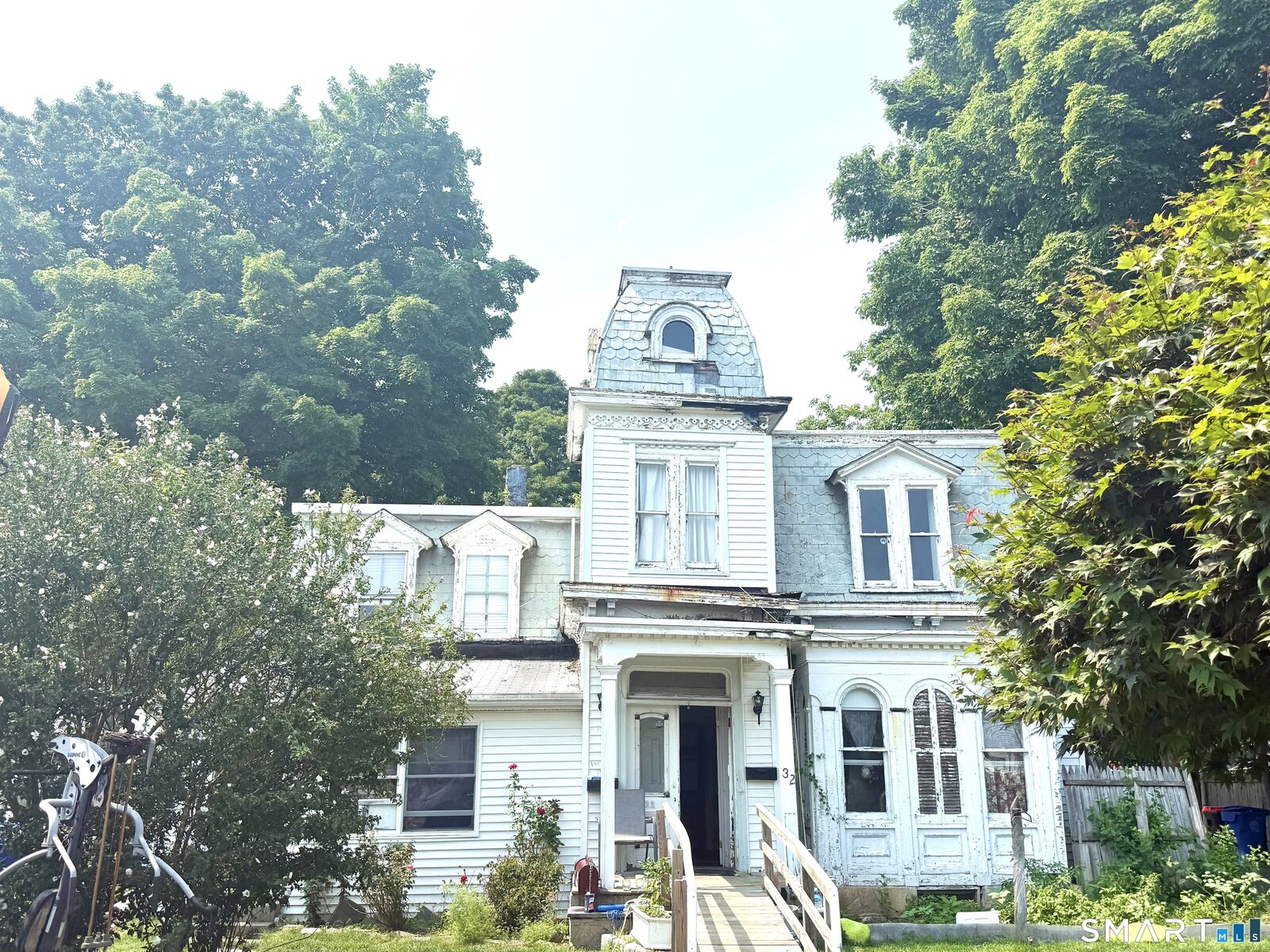 Property Photo:  32 Catherine Street  CT 06851 