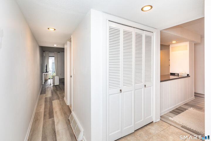 Property Photo:  403 Plymouth Colony 403  CT 06405 