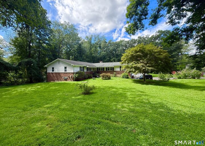 Property Photo:  11 Joan Road  CT 06905 