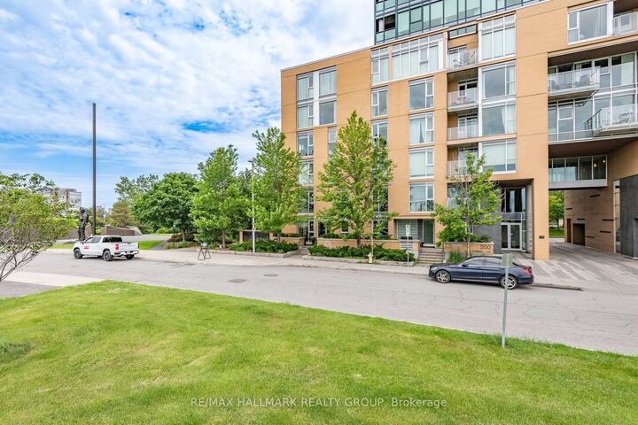 Property Photo:  200 Lett Street 1103  ON K1R 0A7 