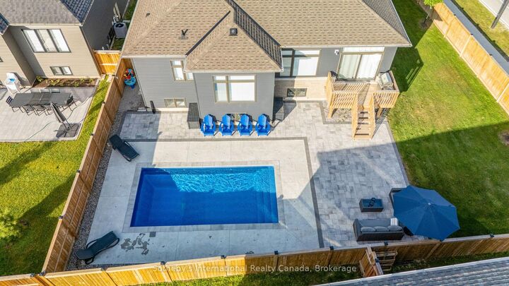 Property Photo:  1 Chiara Drive  ON L9Z 0L5 