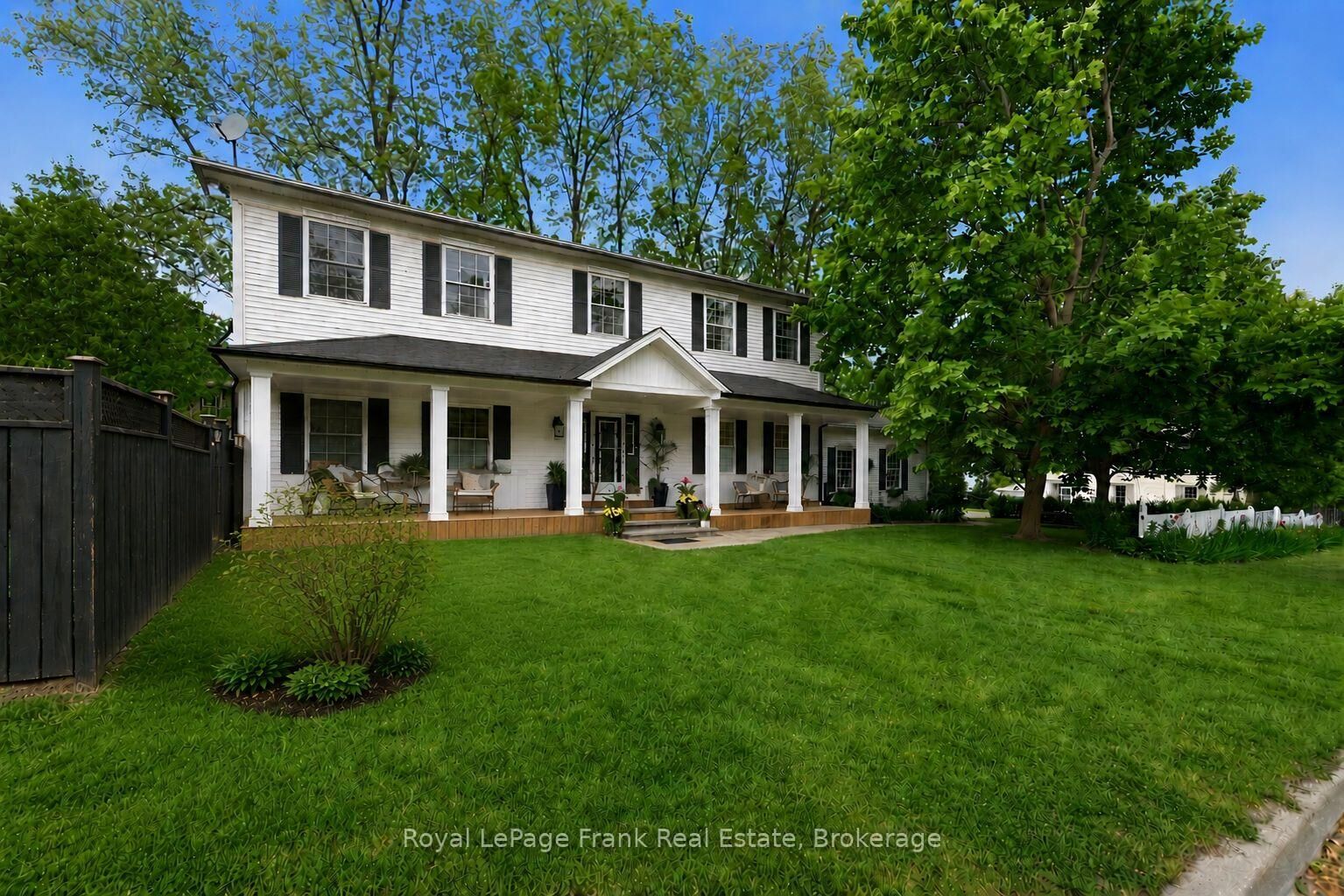 Property Photo: 246 Cochrane Street ON L9L 1M1