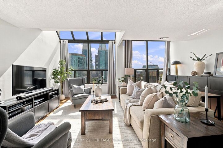 Property Photo: 200 Robert Speck Parkway Ph1 ON L4Z 1S3