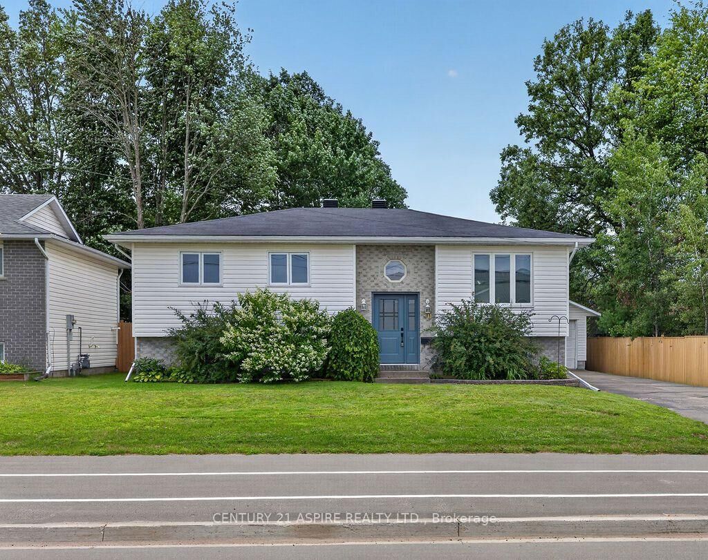 Property Photo:  50 Portage Road  ON K8H 3M8 