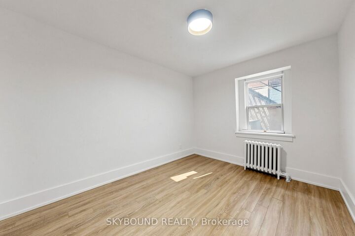 Property Photo:  1165 Kingston Road 16  ON M1N 1P2 