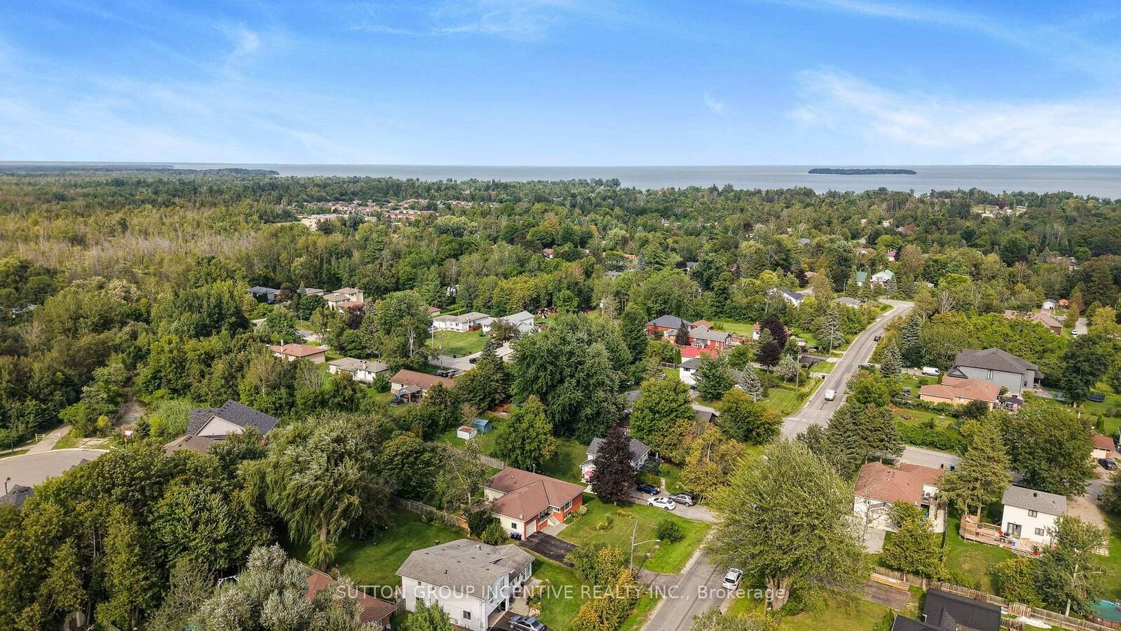 Property Photo:  1006 Lebanon Drive  ON L9S 2B7 