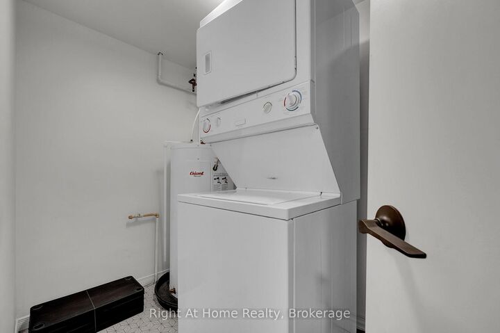 Property Photo: 36 Petra Way 2 ON L1R 0A5