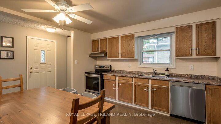 Property Photo:  36 Upcott Crescent  ON N6E 1S7 