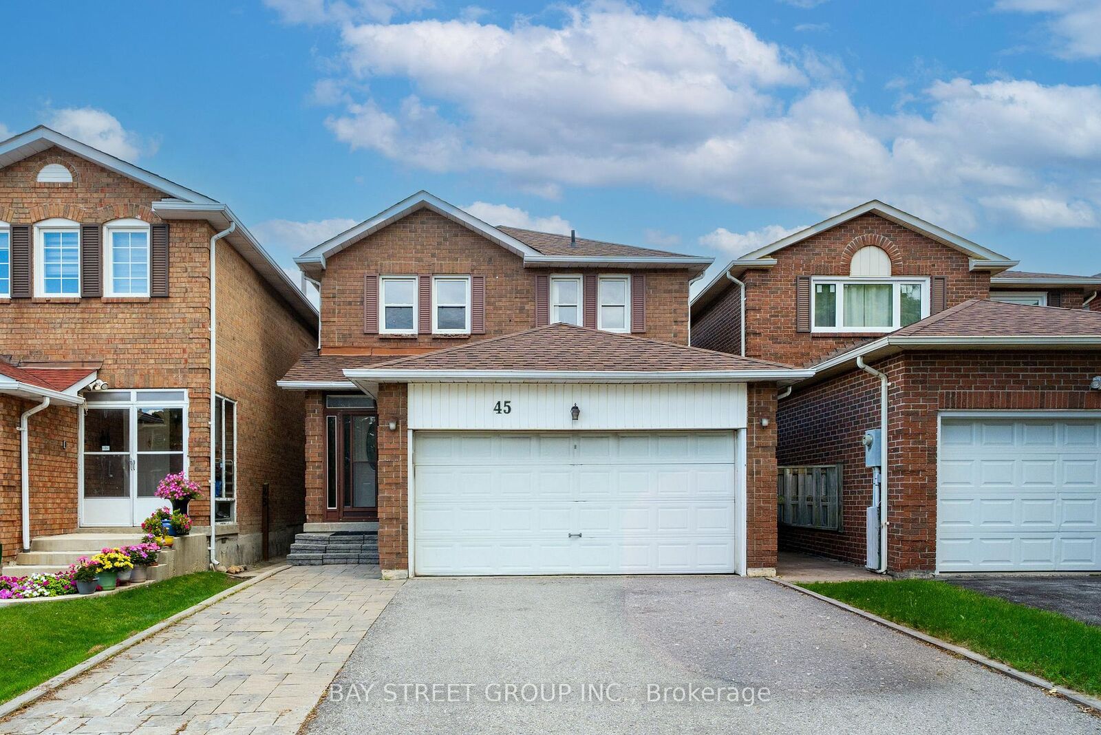 Property Photo: 45 Thurman Road ON L4J 6S6