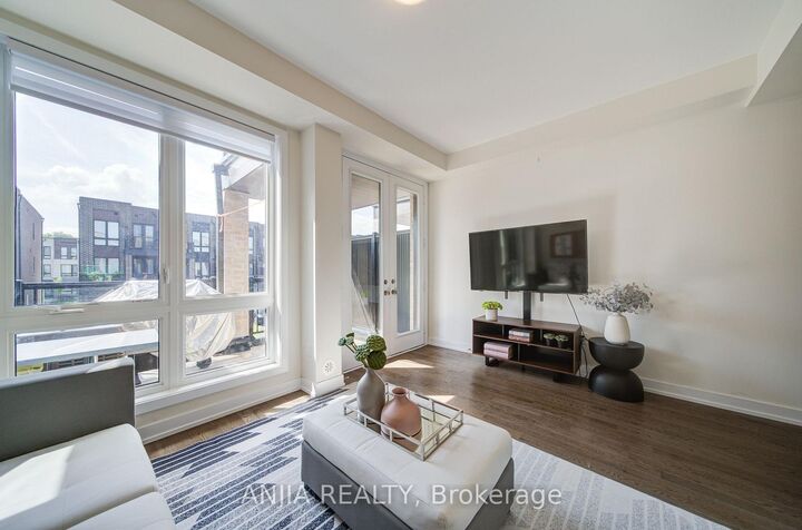 Property Photo: 83 Mikayla Lane ON L6B 1R1