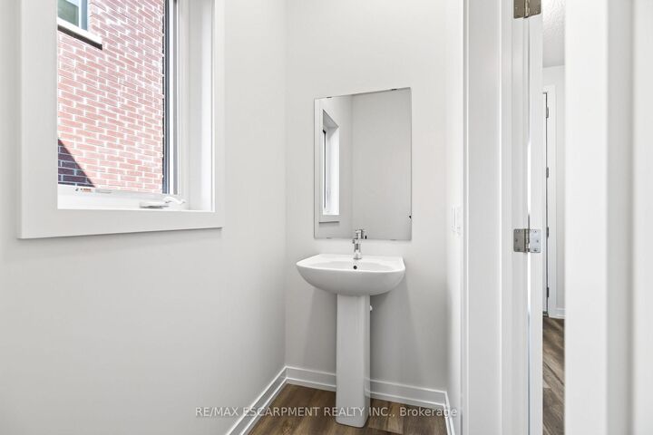 Property Photo: 96 Valley Trail Place ON L8B 2A2