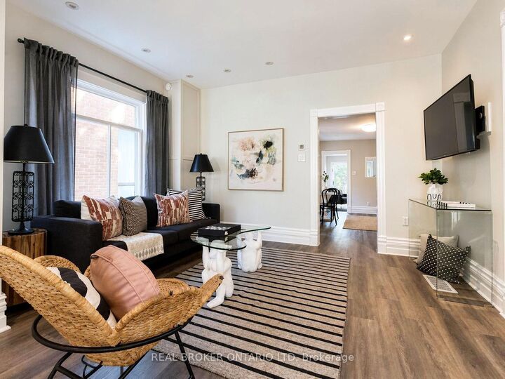 Property Photo: 820 Maitland Street ON N5Y 2W5