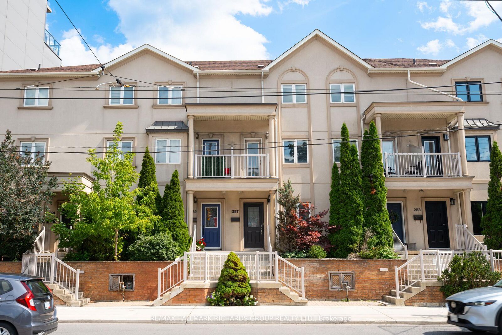Property Photo: 287 Kingston Road ON M4L 1T6