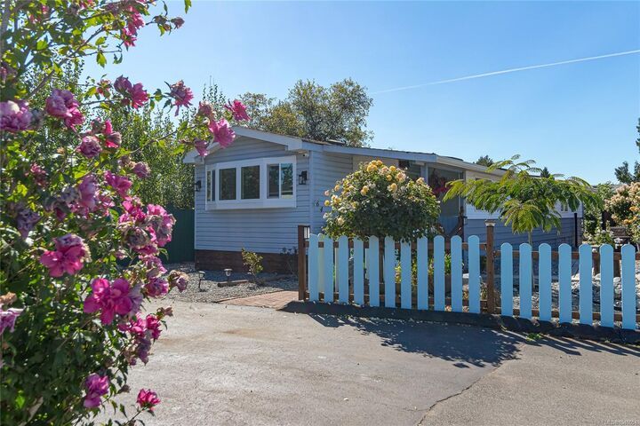 Property Photo:  7701 Central Saanich Rd #64  BC V8M 1X4 