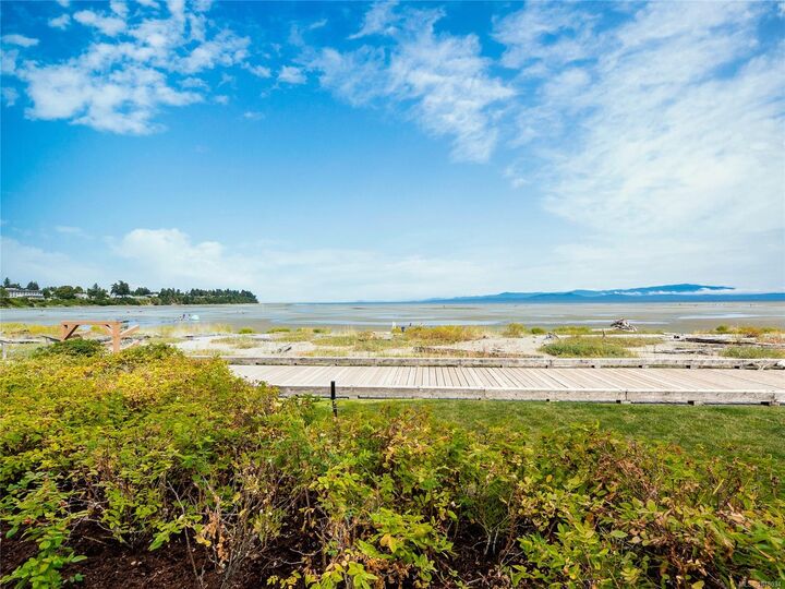 Property Photo:  181 Beachside Dr #321/322C  BC V9P 2H5 