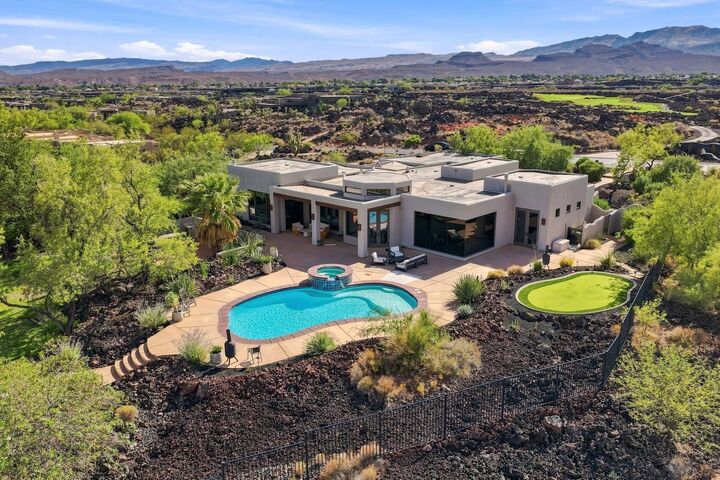 Property Photo:  2386 Chaco Trail  UT 84770 