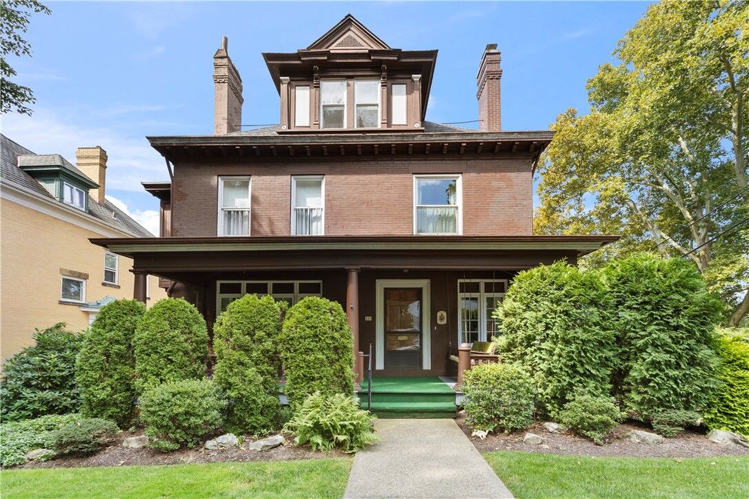 Property Photo:  540 N Maple Ave  PA 15601 