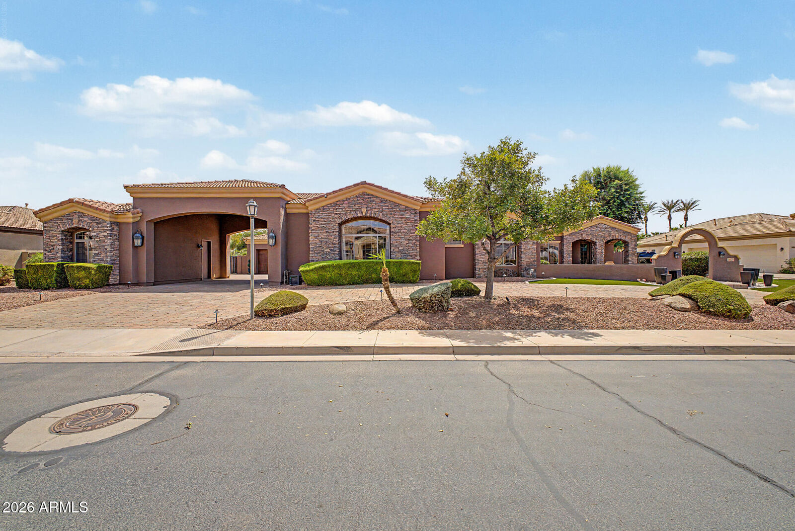 Property Photo:  2675 E Bartlett Place  AZ 85249 