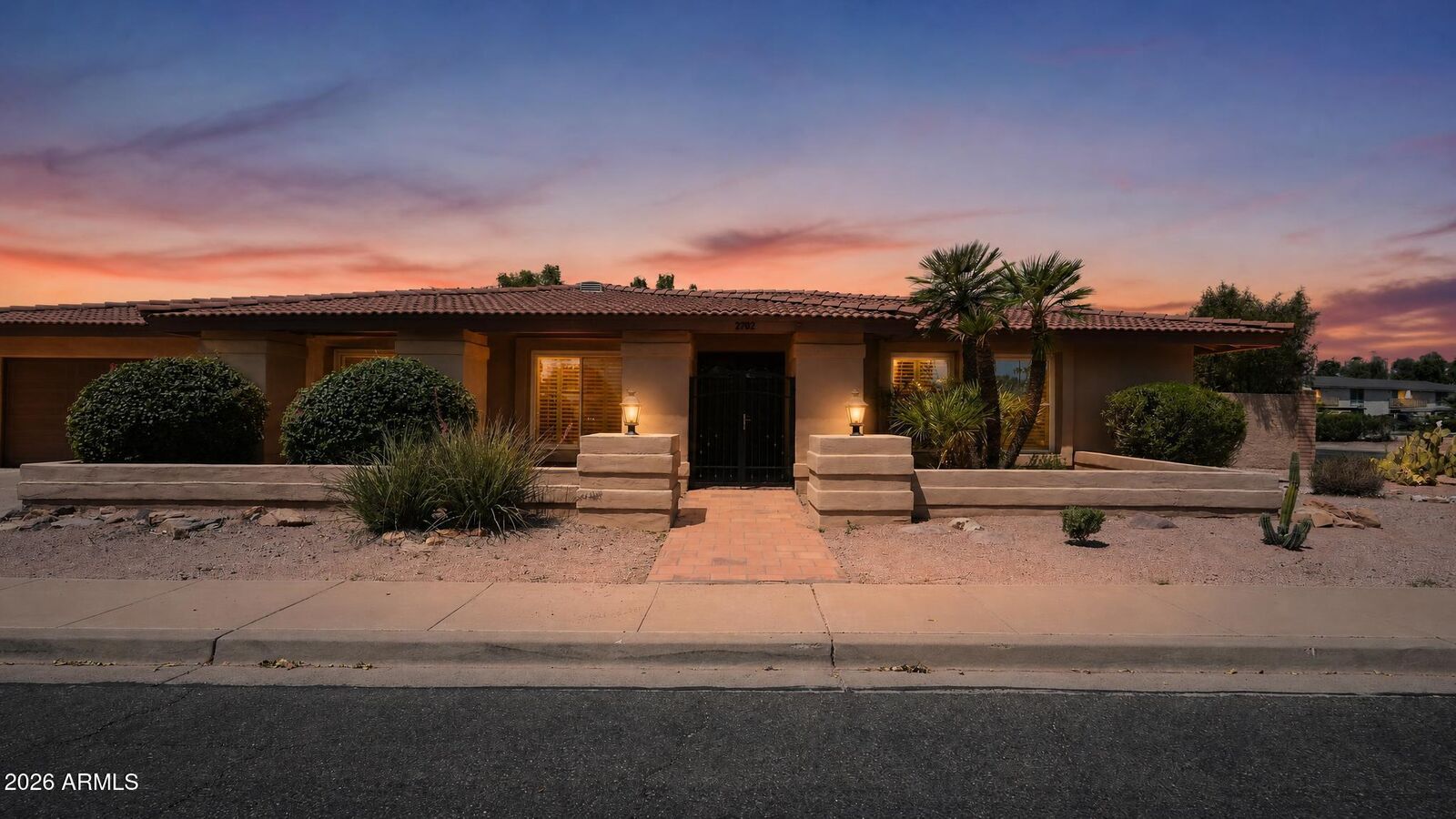 Property Photo:  2702 S El Paradiso --  AZ 85202 