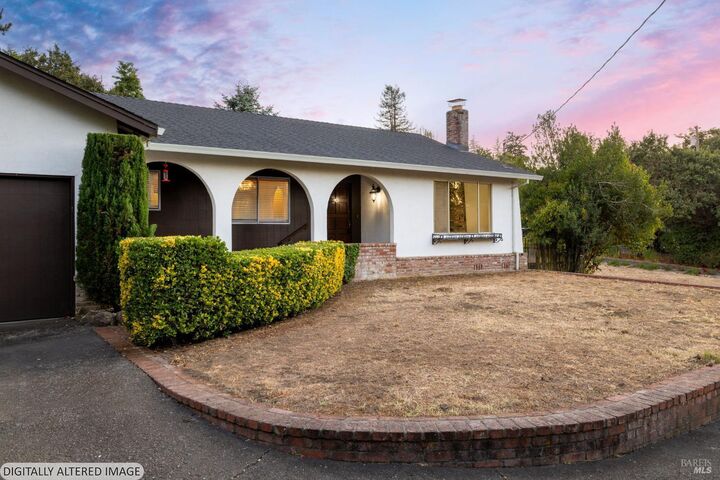 Property Photo:  648 W School Street  CA 94931 