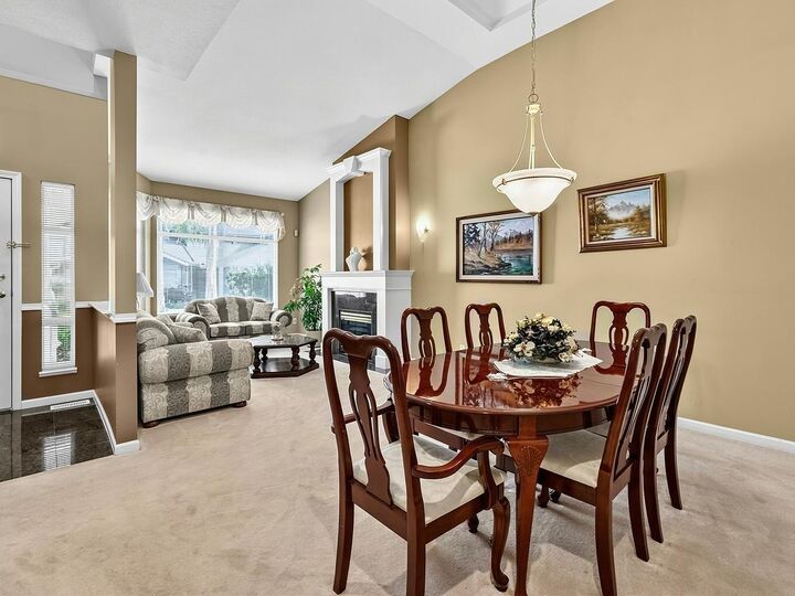 Property Photo: 15168 22nd Avenue 10 BC V4A 9T4