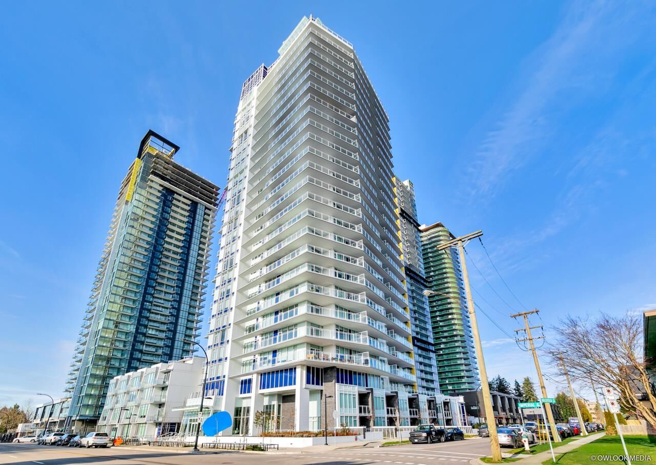 Property Photo:  5051 Imperial Street 705  BC V5J 0J3 