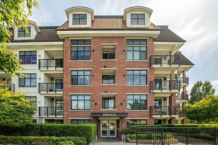 Property Photo:  828 Gauthier Avenue 101  BC V3K 1R9 