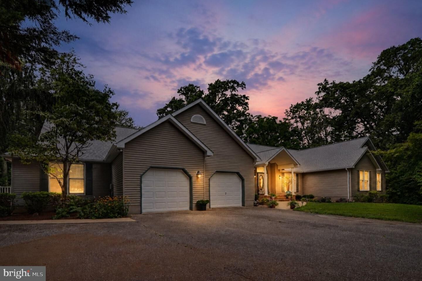 Property Photo: 1404 Stockton Court MD 21012