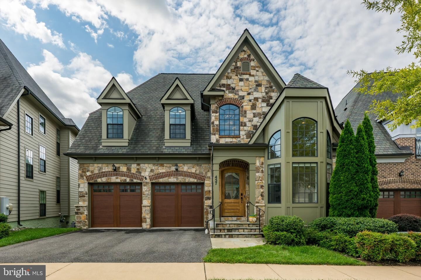 Property Photo: 457 Salk Circle MD 20878