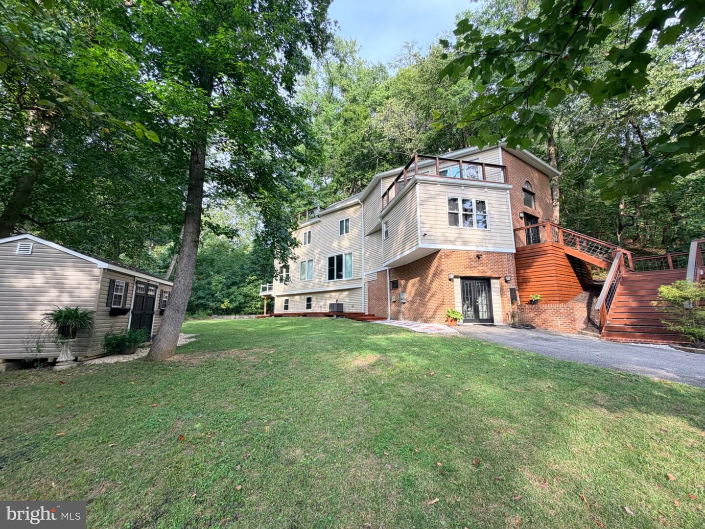 Property Photo:  13911 Piscataway Drive  MD 20744 