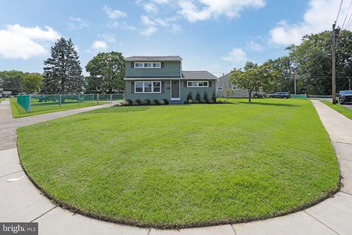 Property Photo: 340 Collins Lane NJ 08052