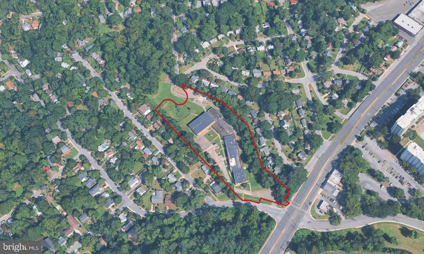 Property Photo:  6501 Poplar Avenue  MD 20912 