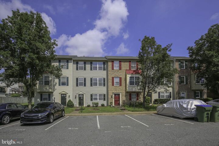 Property Photo:  506 Kensington Drive  VA 22405 
