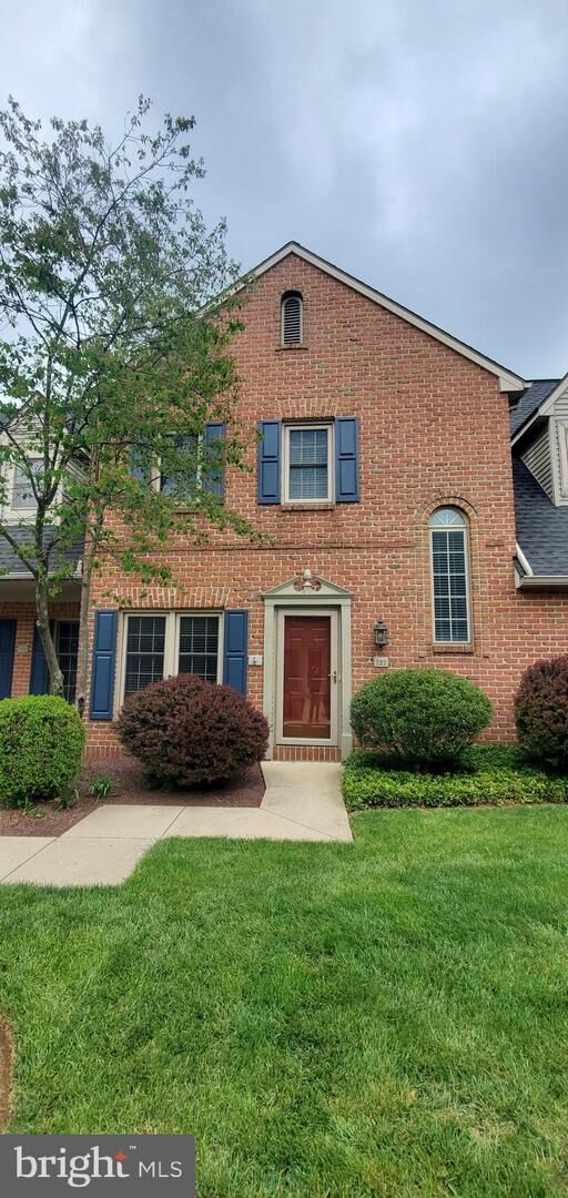 Property Photo: 121 Wyndham Way PA 17109