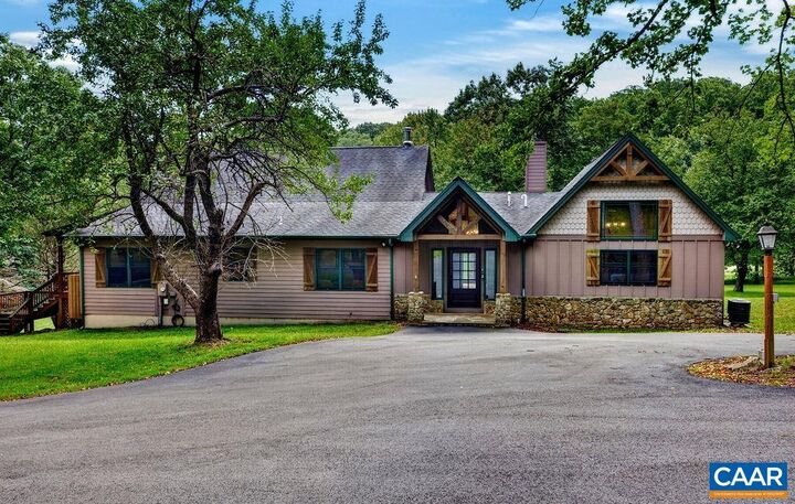 Property Photo: 85 Fortunes Pt VA 22967