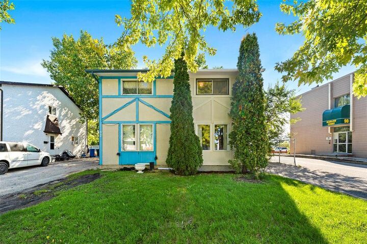 Property Photo: 84 Marlow Court MB R2P 0A4