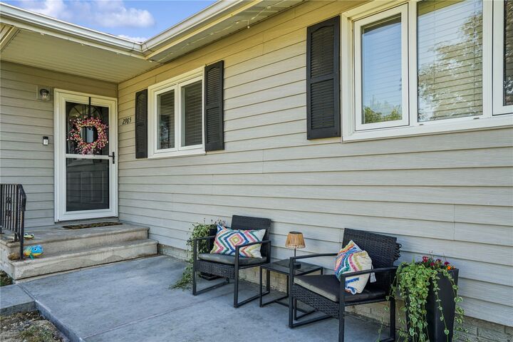 Property Photo: 2985 4th Street IA 52302