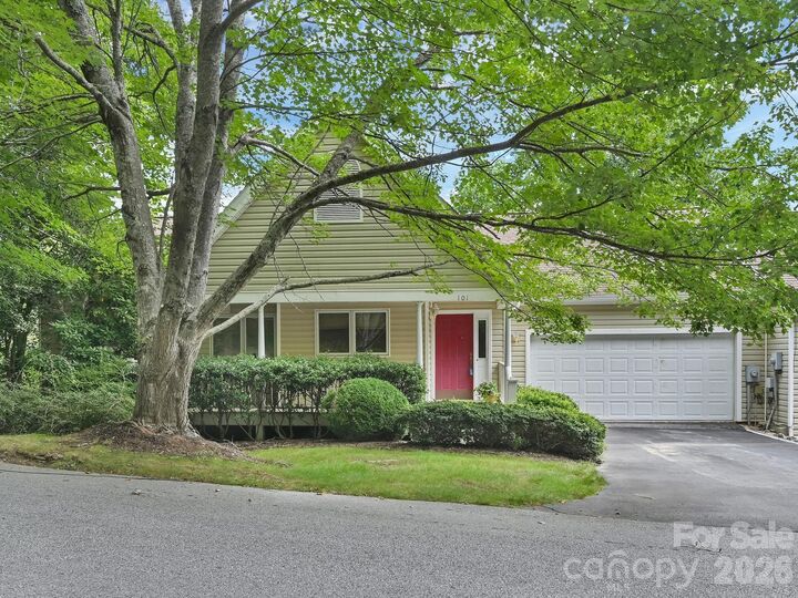 Property Photo:  101 Valley Hill Drive  NC 28791 