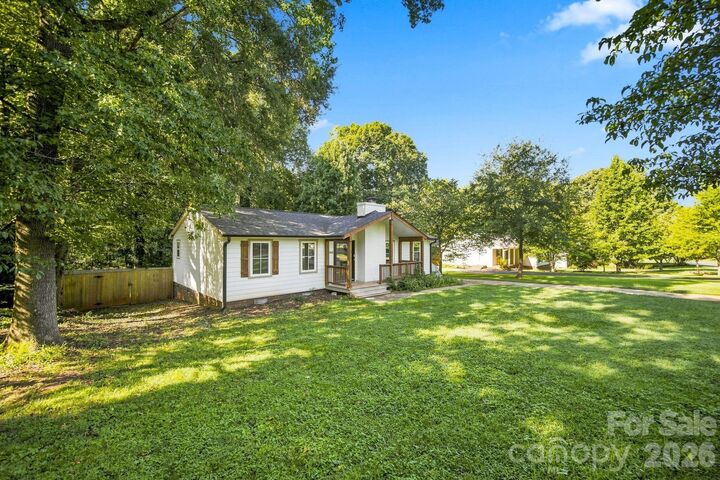 Property Photo: 600 Briarcreek Road NC 28056